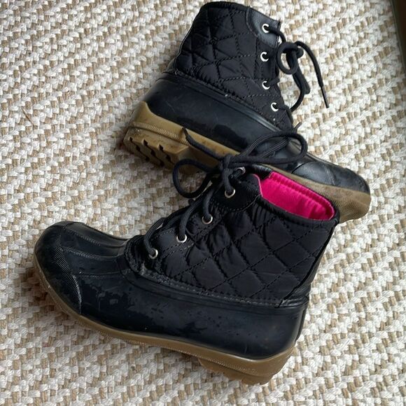 Girls Sperry Boots no laces - Picture 3 of 15